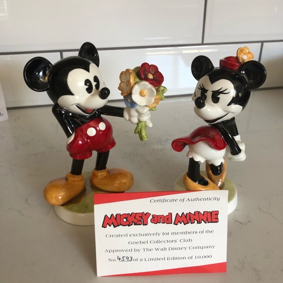 Disney Mickey and Minnie Figurines - Picture 1 of 6